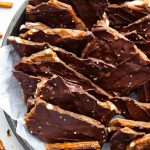 Pretzel Christmas Crack