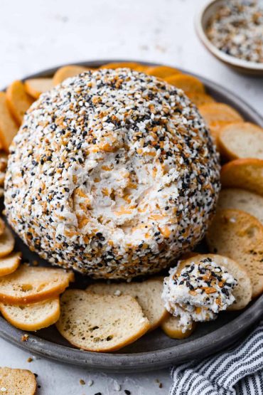 Everything Bagel Cheese Ball