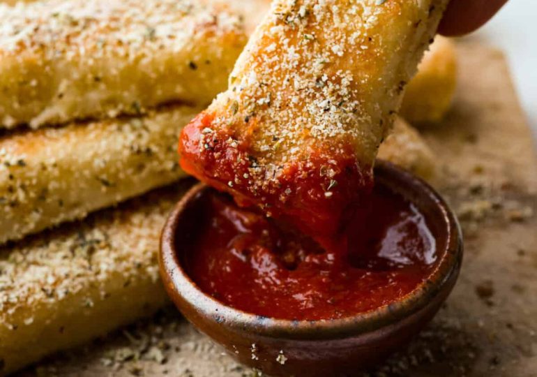 Pizza Hut Breadsticks