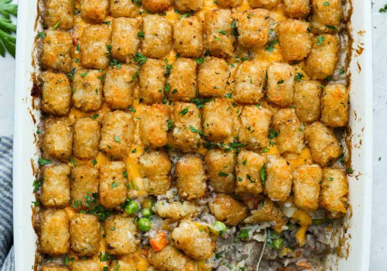 Cheesy Tater Tot Casserole