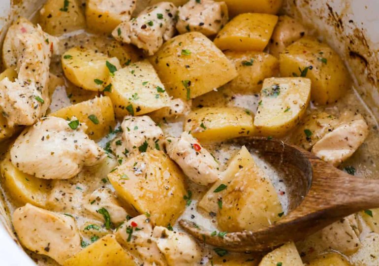 Easy Slow Cooker Parmesan Garlic Chicken and Potatoes