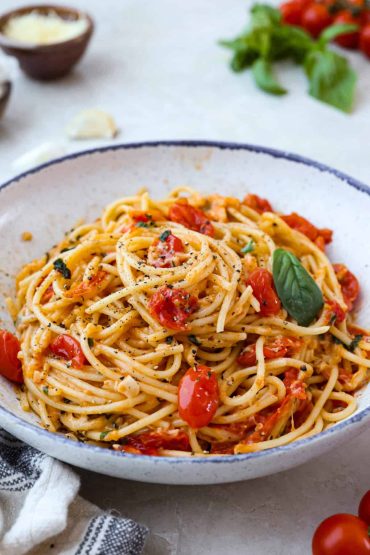 Simple Spaghetti Margherita