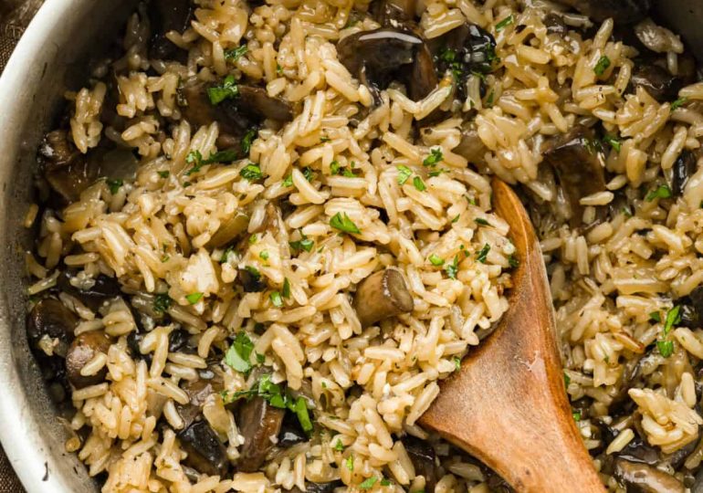 One Pot Mushroom Rice