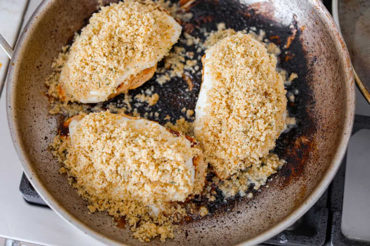Breadcrumb topping added to the cheesy ranch sauce topped chicken. 