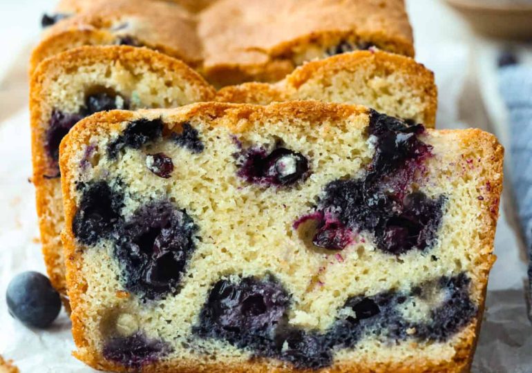 5 Ingredient Blueberry Bread