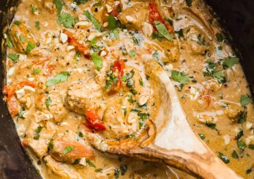 Slow Cooker Thai Peanut Chicken