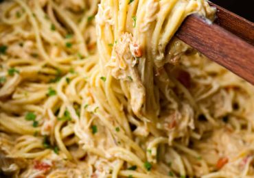 Crockpot Chicken Spaghetti