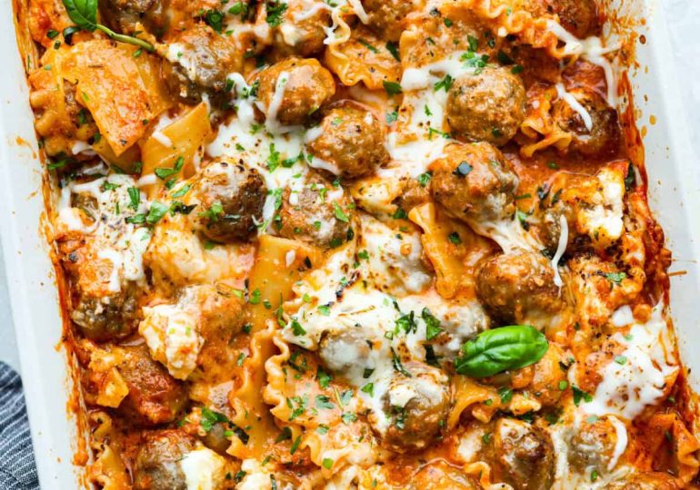 Lazy Meatball Lasagna