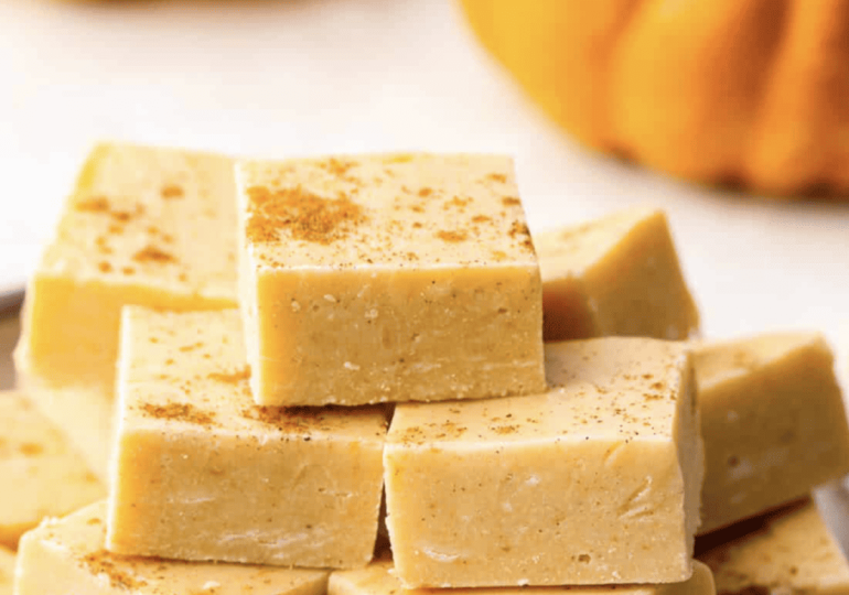 4-Ingredient Pumpkin Fudge