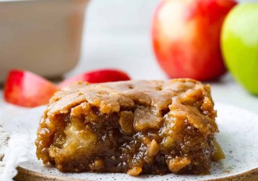 Apple Dapple Cake