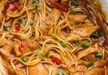 Slow Cooker Honey Garlic Chicken Noodles